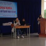 NGOẠI KHÓA HỌC SINH VỚI TRUYỀN THỐNG YÊU NƯỚC